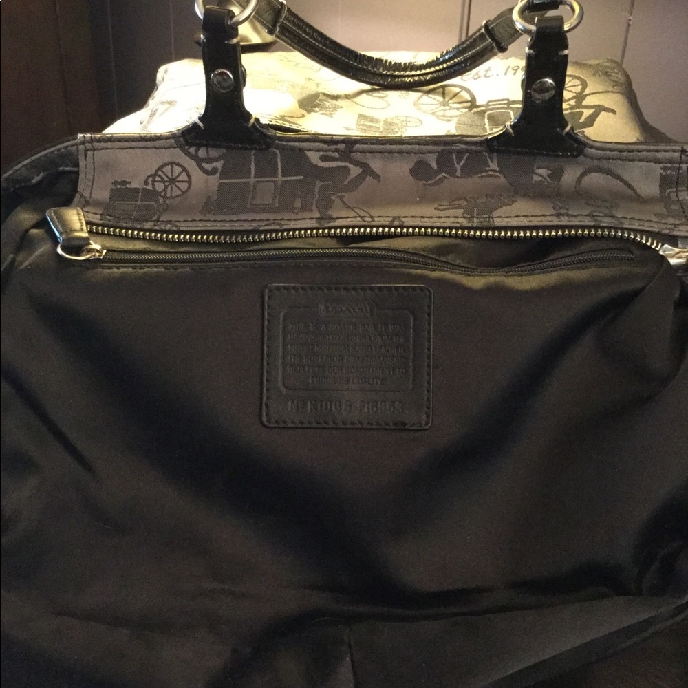 Coach East West Carriage Tote - Picture 7 of 8
